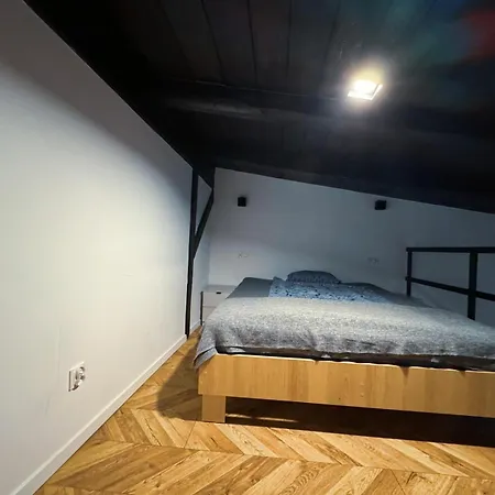 Komfortowy I Stylowy Z Antresola- Self Check-in Apartment